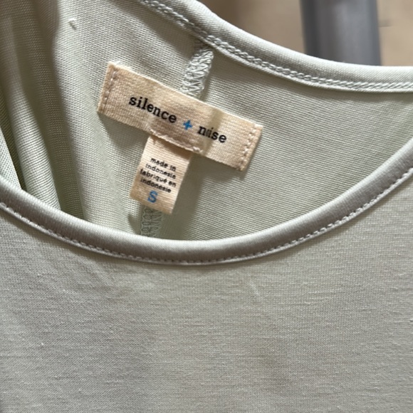 Green tank - Picture 2 of 6